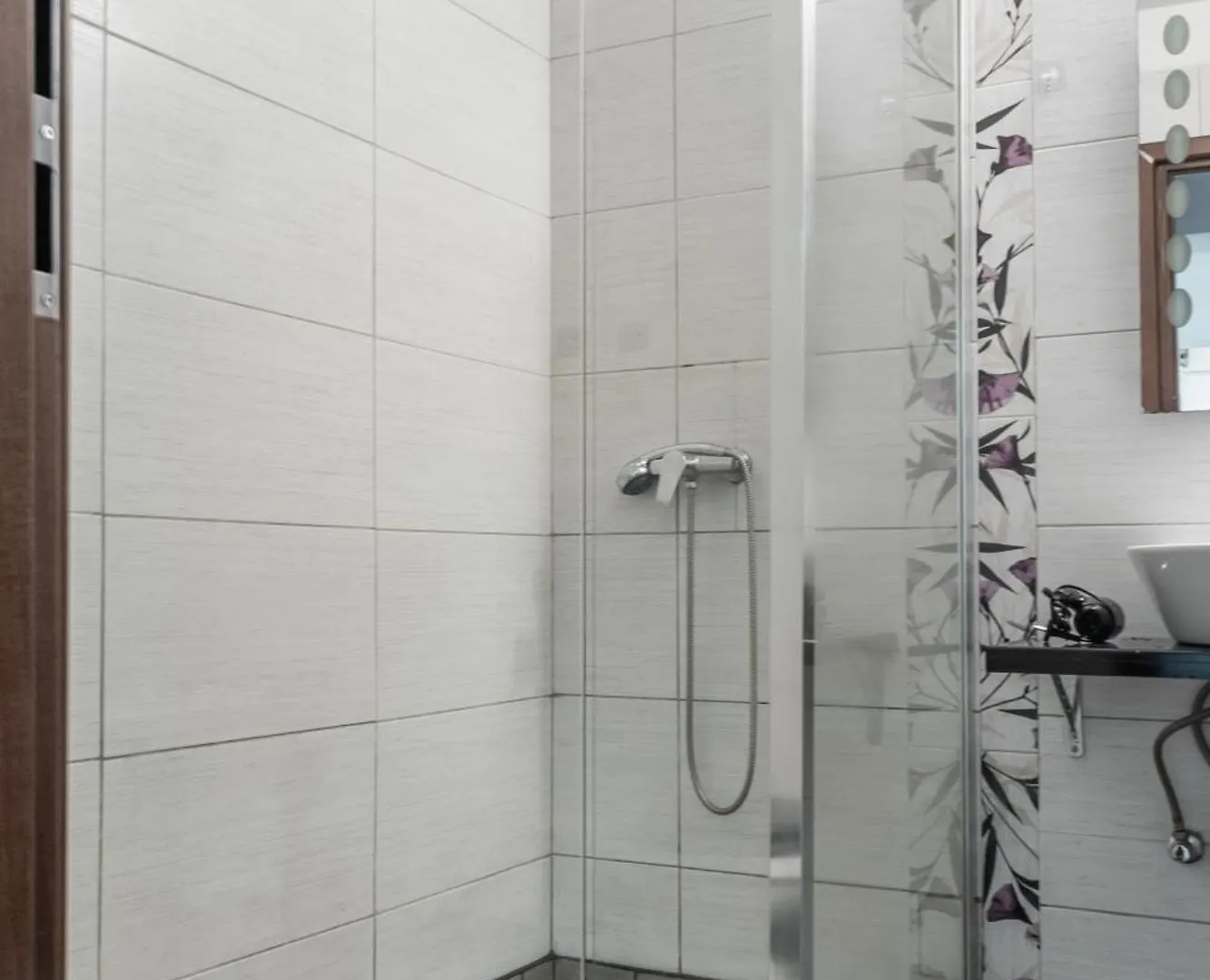 Apartament Camelia With Free Parking Apartment Bucharest Romania