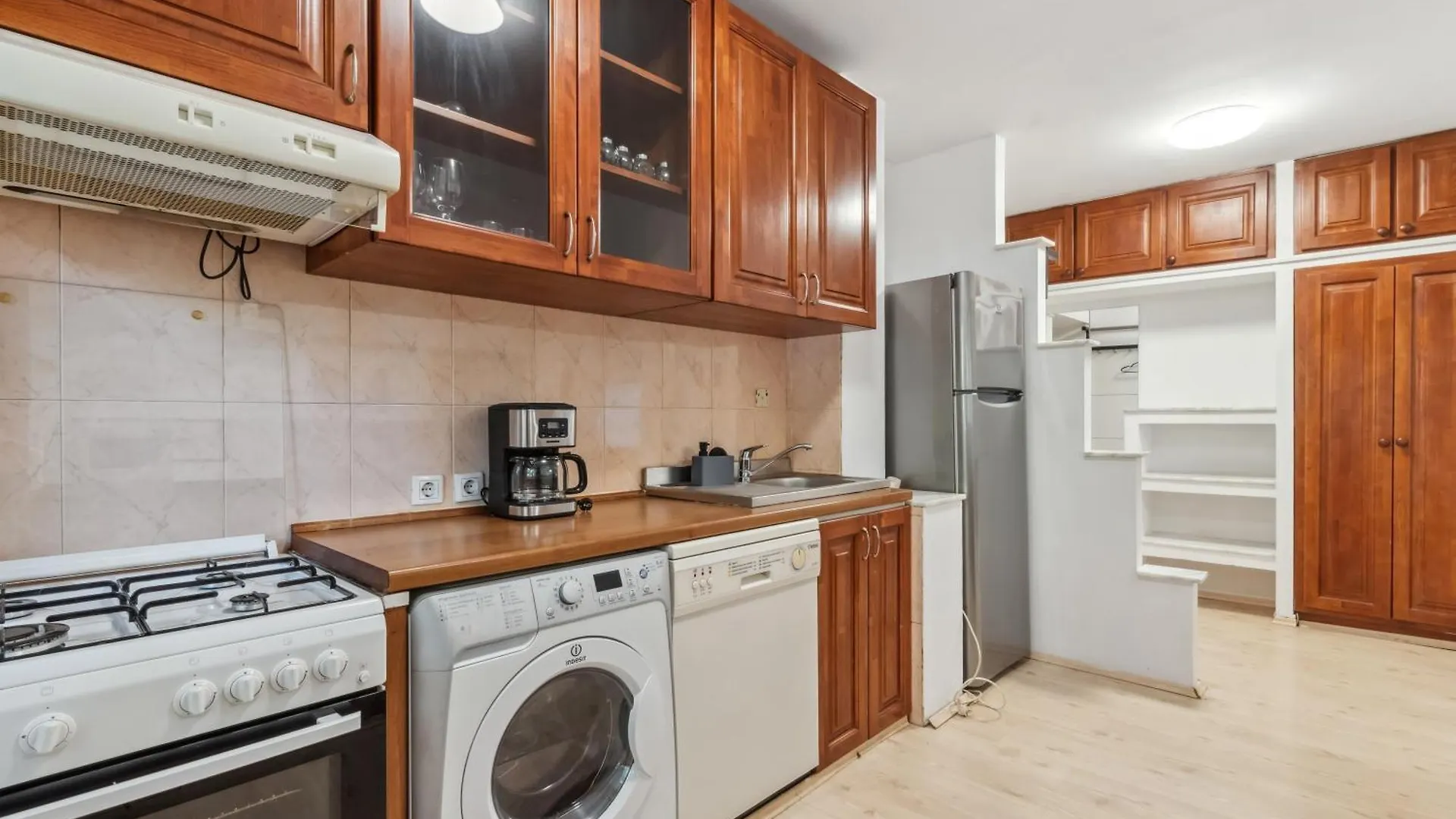 Apartament Camelia With Free Parking Apartment Bucharest 0*,  Romania